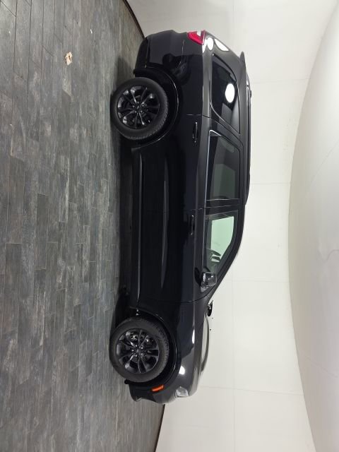 Used 2022 Dodge Durango R/T w/ Blacktop Package image 6