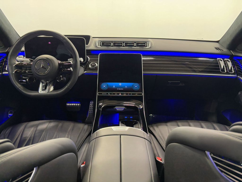 Used 2024 Mercedes-Benz S 63 AMG S w/ Carbon Fiber Exterior Package image 28