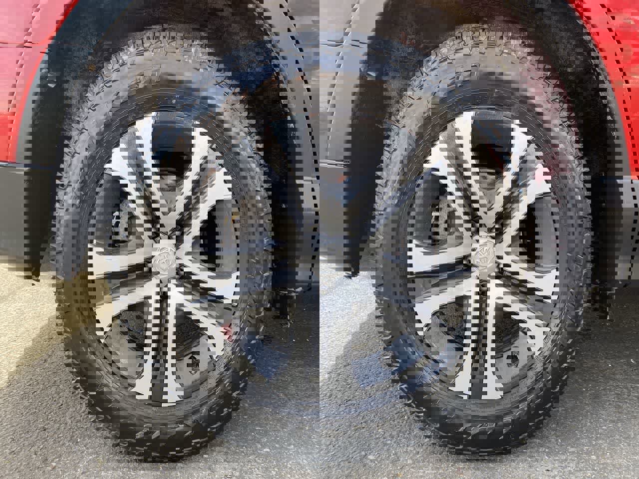 Certified 2016 Toyota RAV4 LE image 10