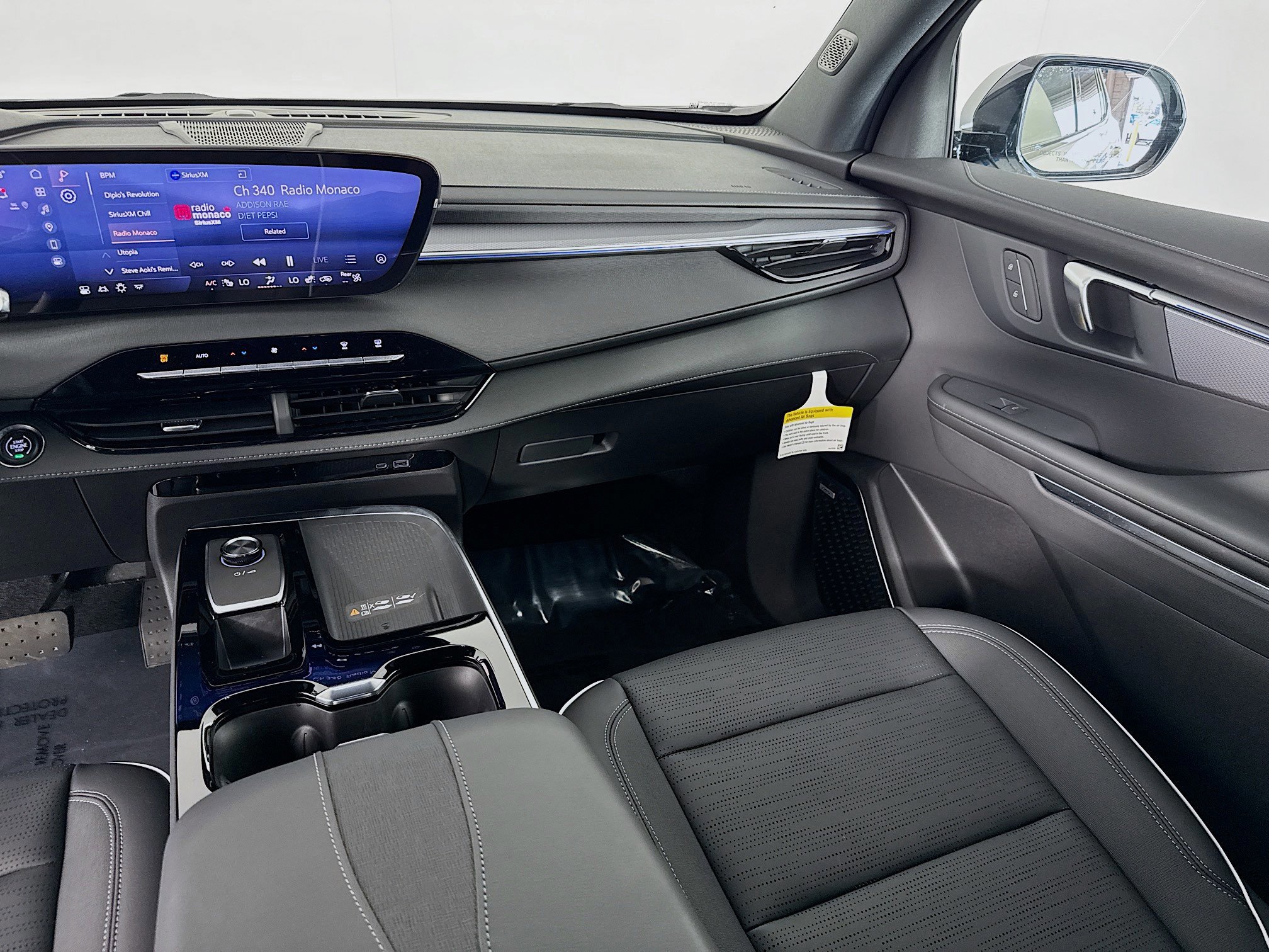 New 2025 Buick Enclave Sport Touring w/ Super Cruise Package image 25