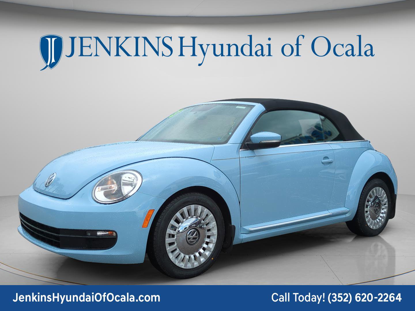 Used 2013 Volkswagen Beetle 2.5 FWD image 7