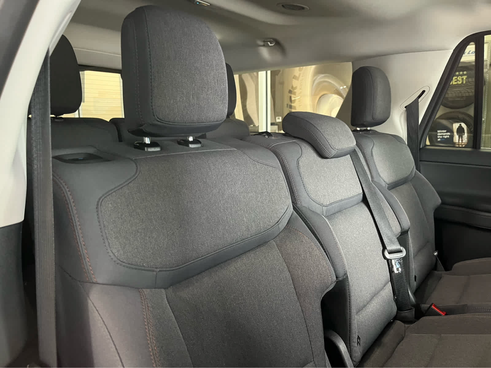Used 2025 Ford Expedition Max Active AWD/4WD image 40