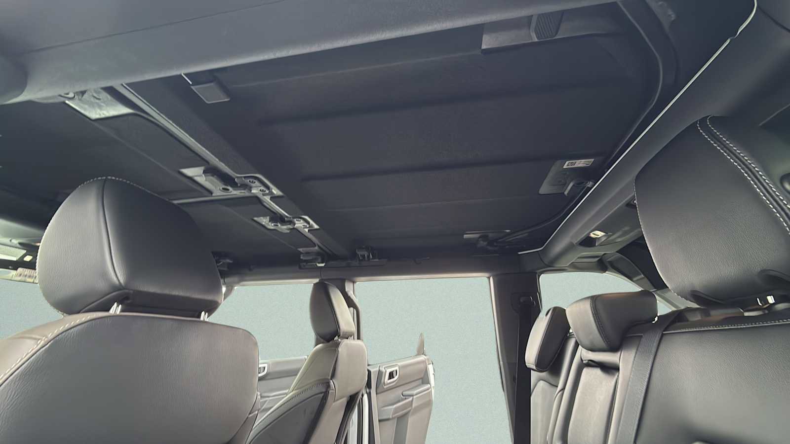 New 2026 Ford Bronco Outer Banks w/ Sasquatch Package image 39