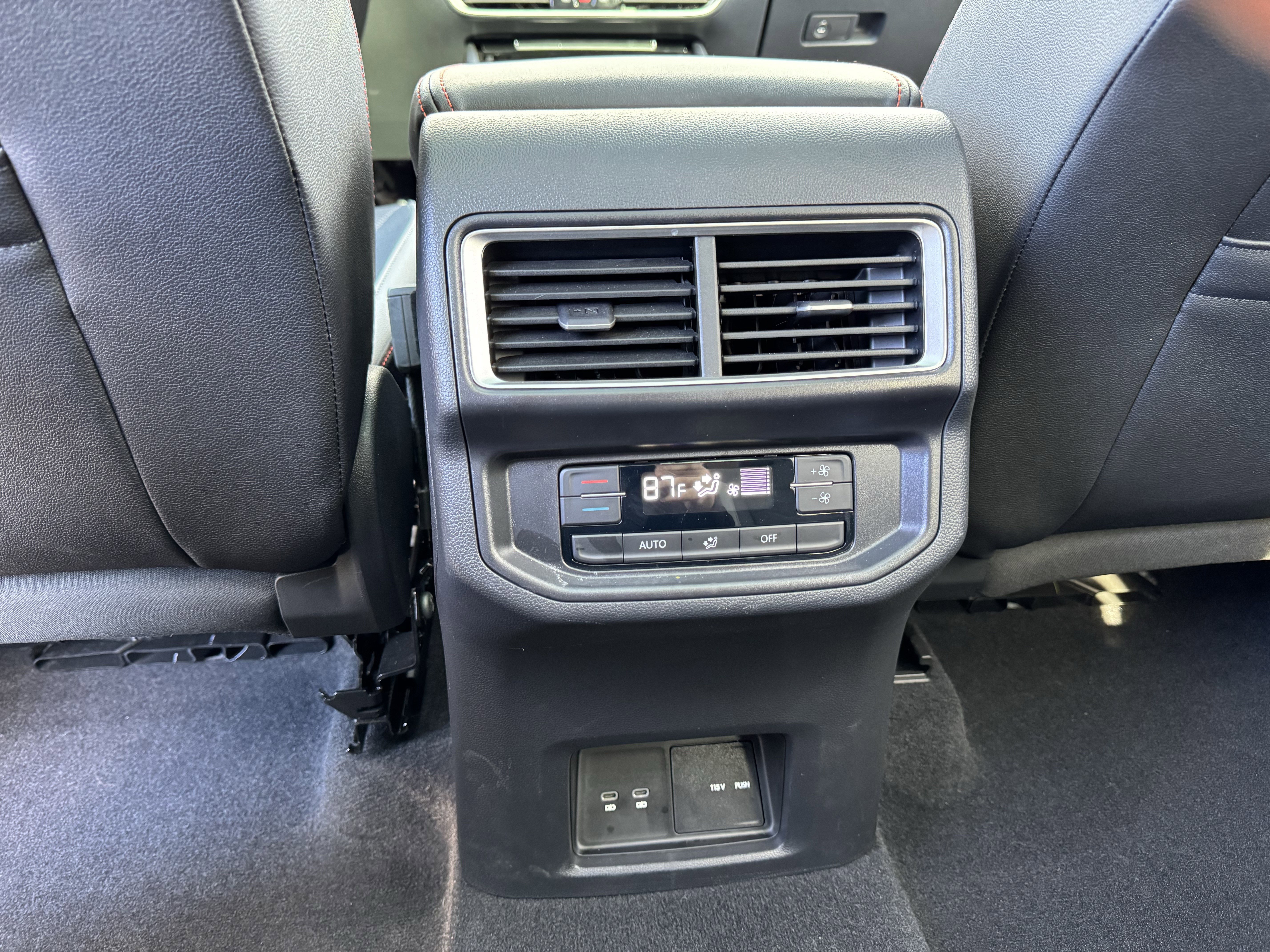 Certified 2025 Volkswagen Atlas Peak Edition SE image 34