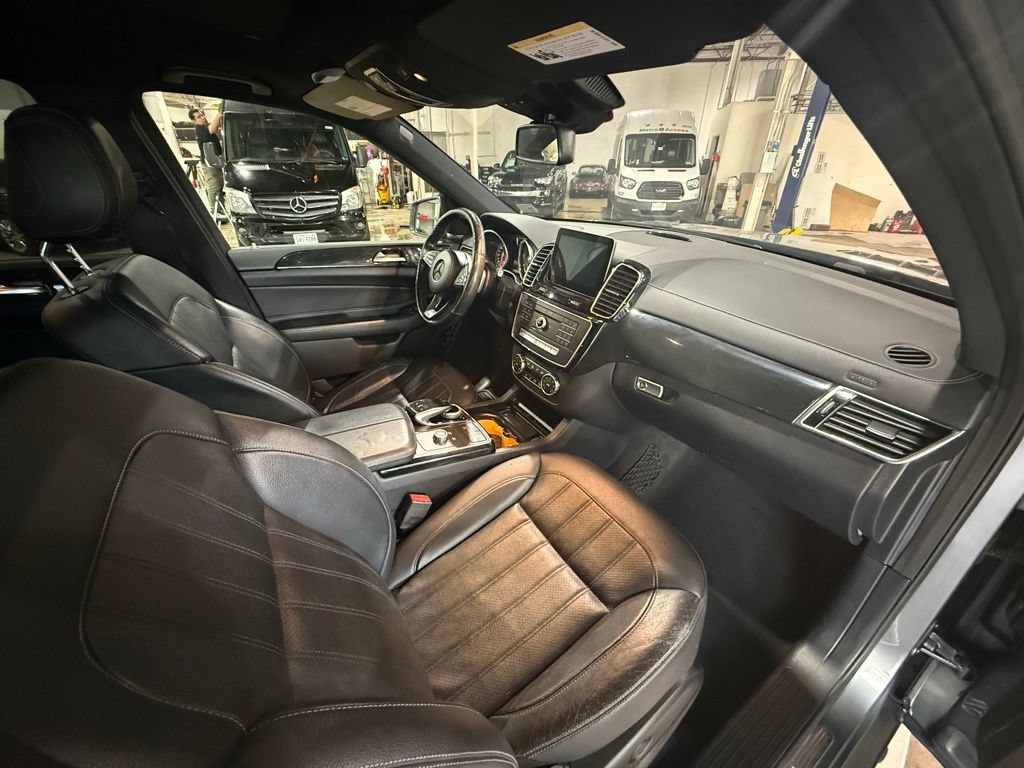Used 2018 Mercedes-Benz GLS 450 4MATIC image 14