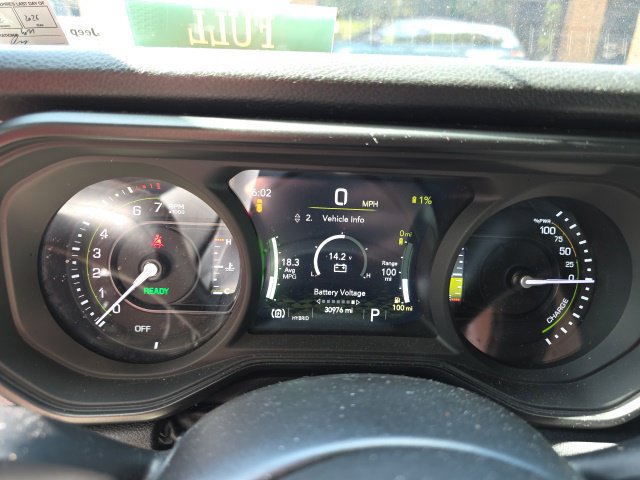 Used 2024 Jeep Wrangler Unlimited AWD/4WD image 21