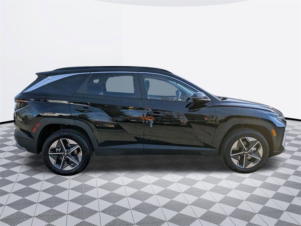 Certified 2025 Hyundai Tucson SEL image 7