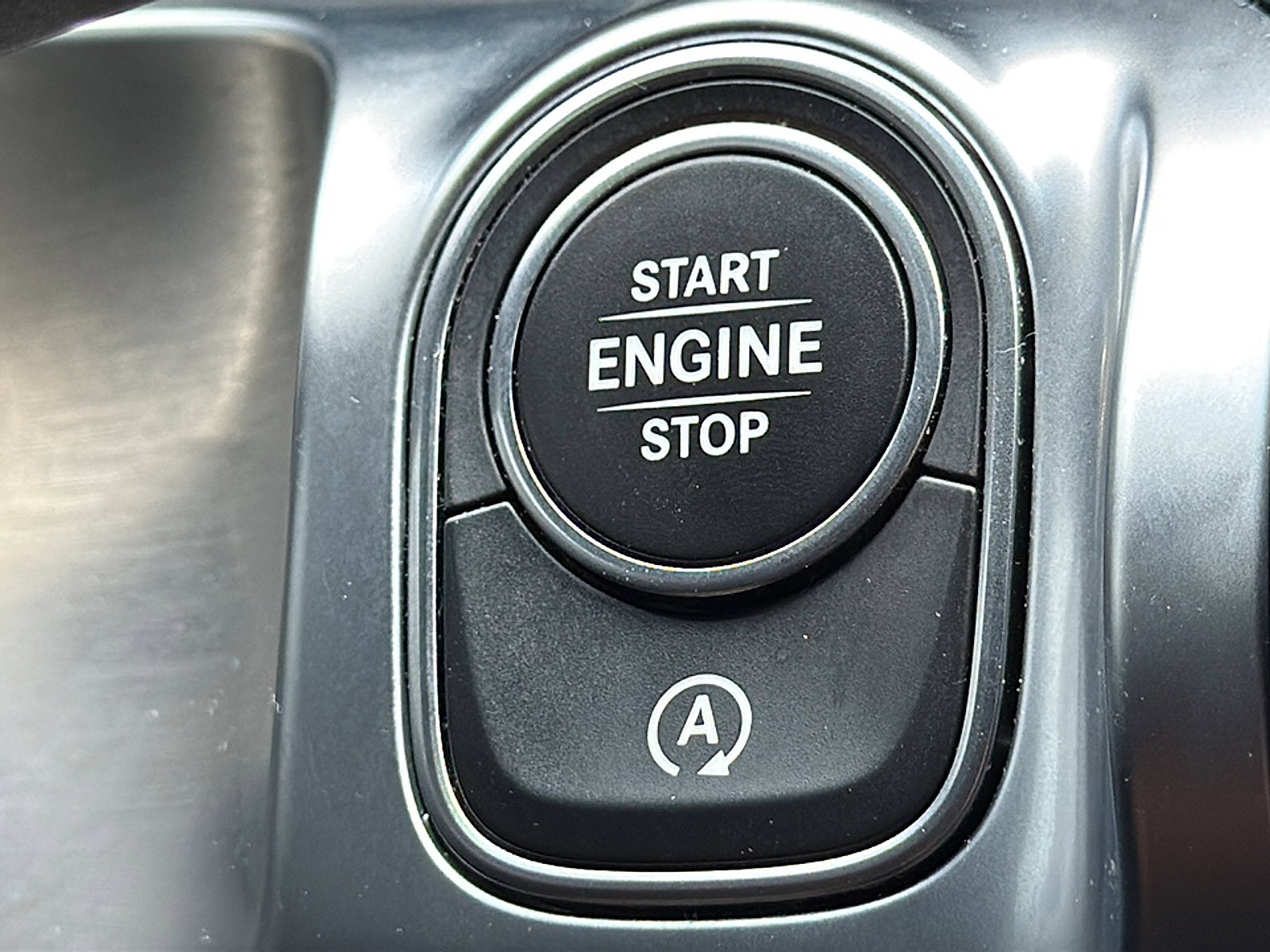 Used 2021 Mercedes-Benz GLB 250 4MATIC image 20