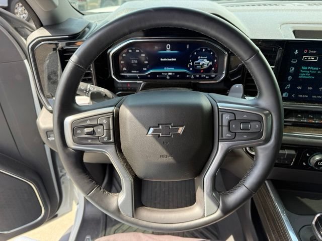Used 2023 Chevrolet Silverado 1500 LT Trail Boss w/ Convenience Package II AWD/4WD image 18