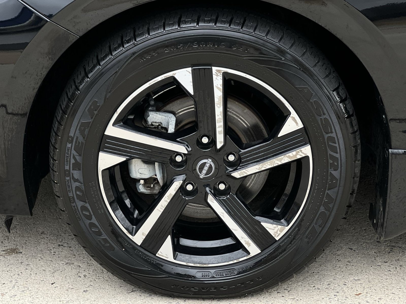 Used 2024 Nissan Sentra SV w/ All-Weather Package FWD image 17