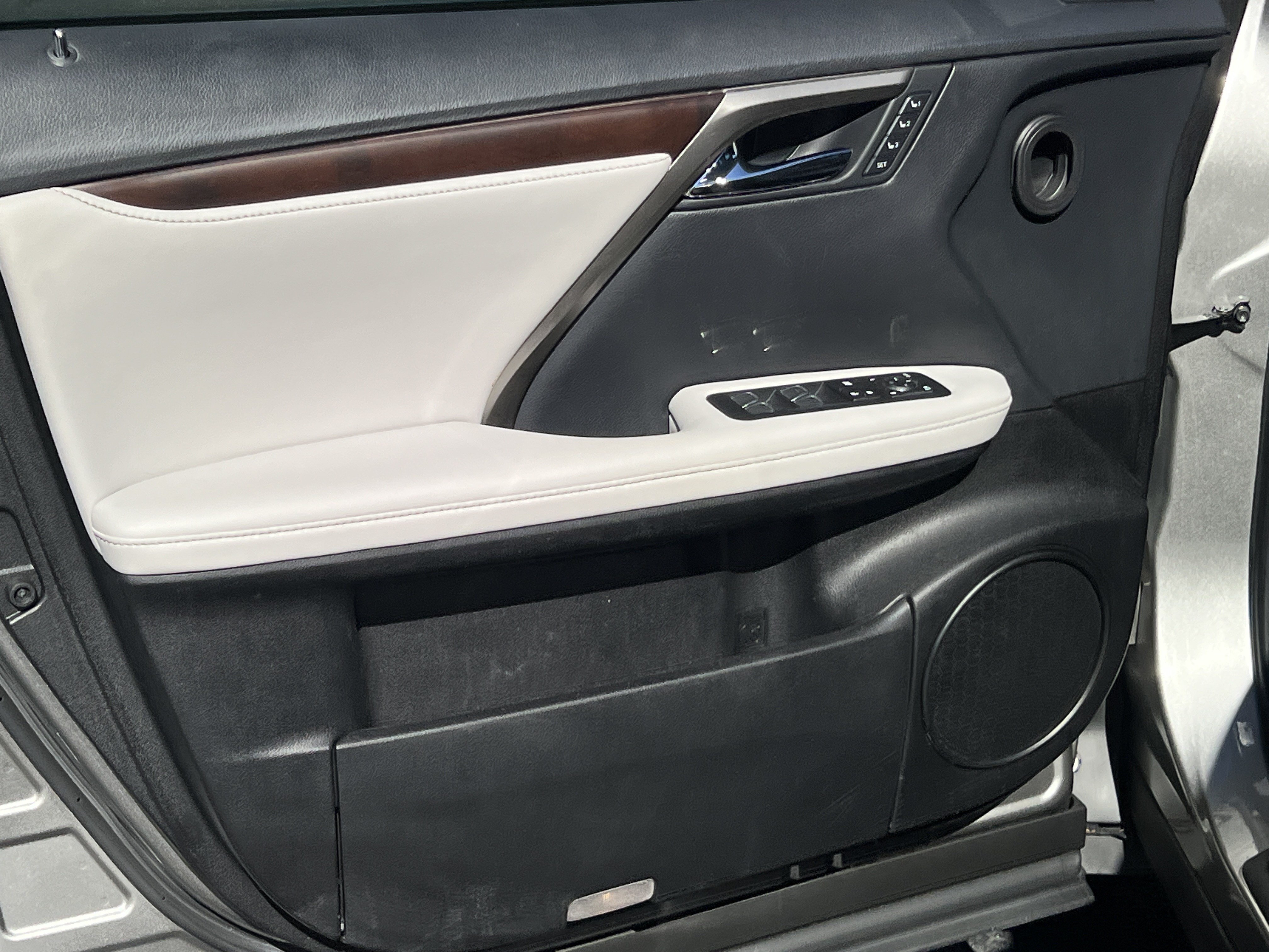 Used 2022 Lexus RX 350 FWD w/ Premium Package image 11