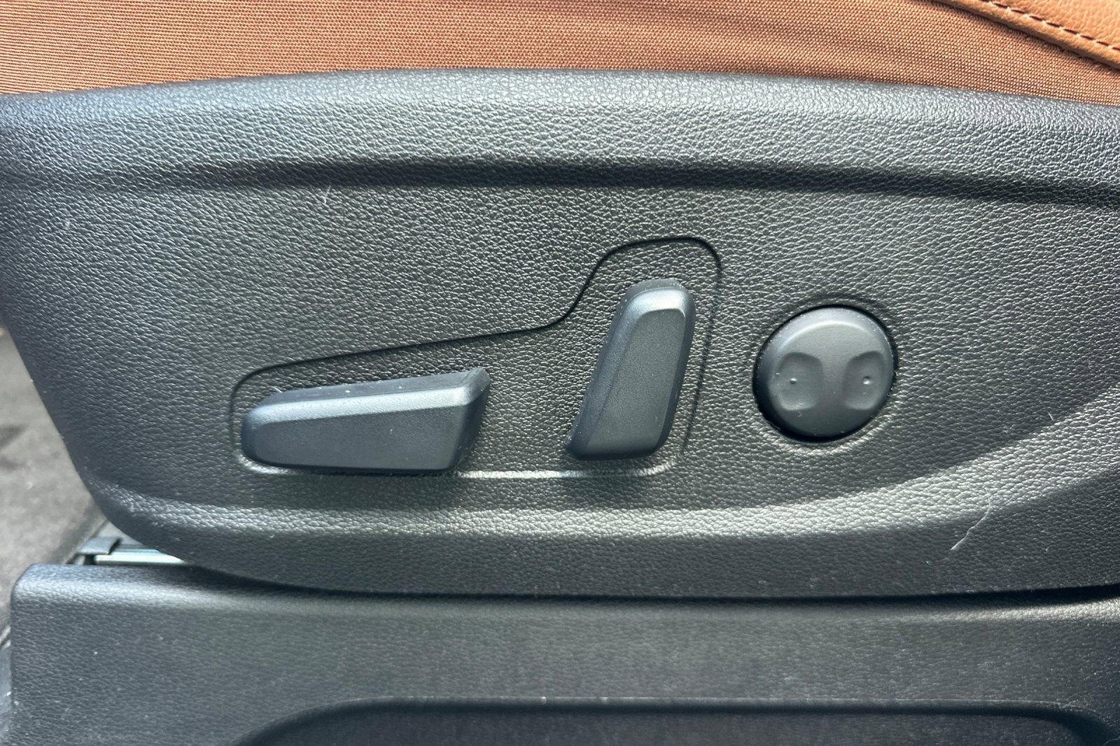 Used 2024 Kia Telluride EX X-Line image 14