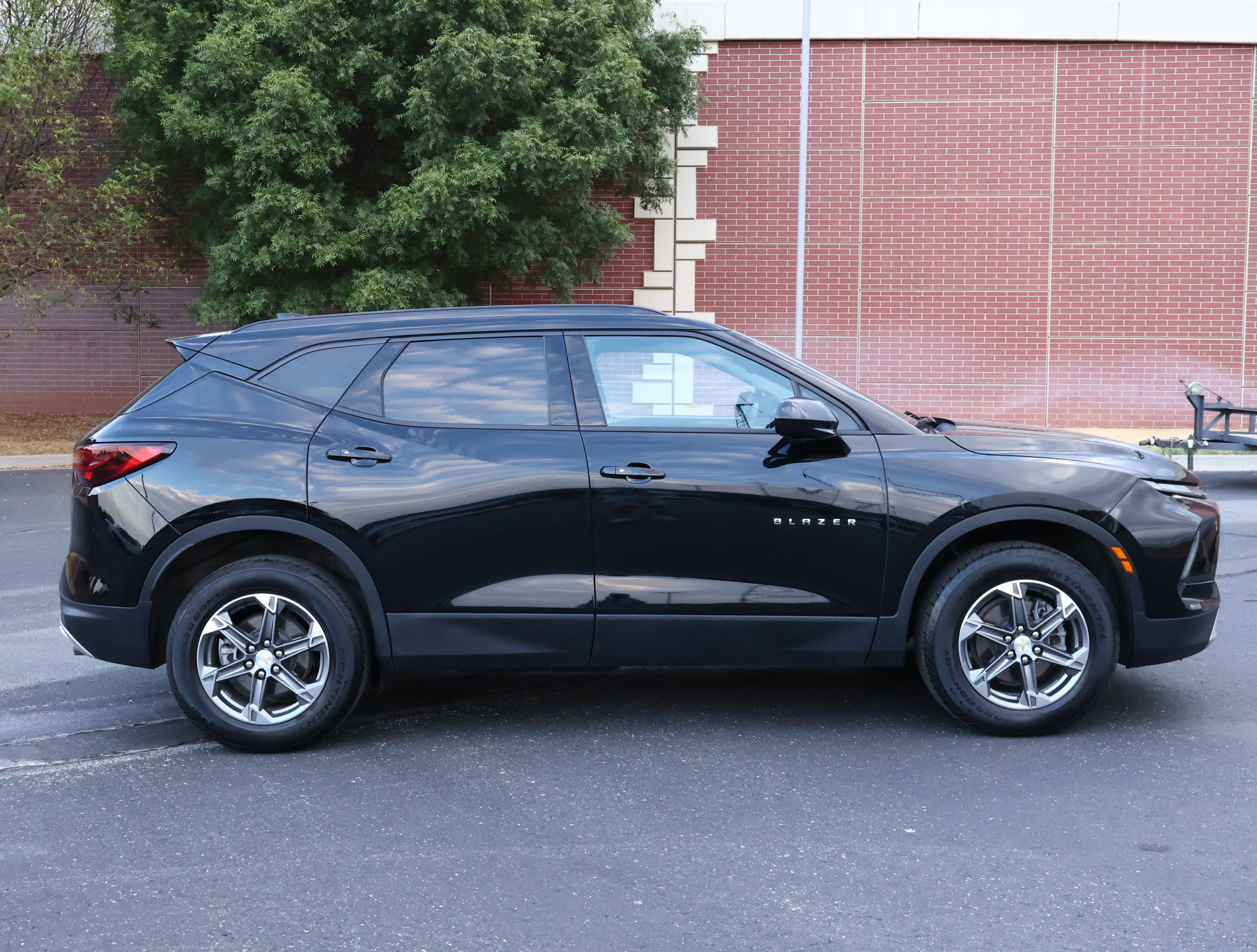 Used 2024 Chevrolet Blazer LT w/ Convenience Package FWD image 30
