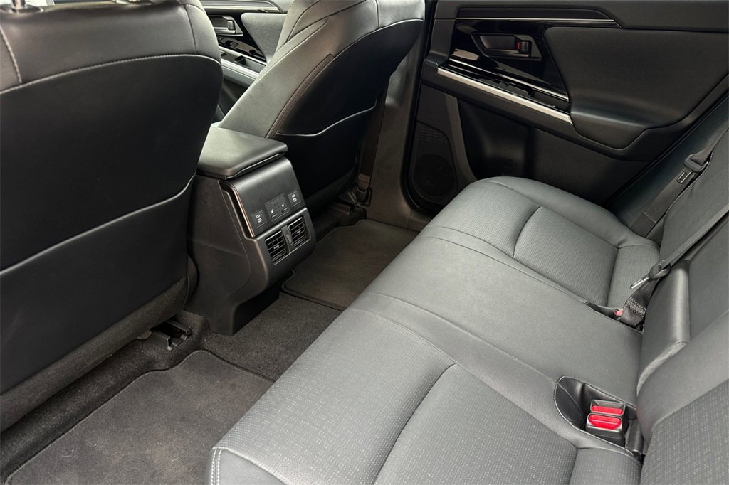 Certified 2024 Subaru Solterra Limited w/ Limited Package image 12
