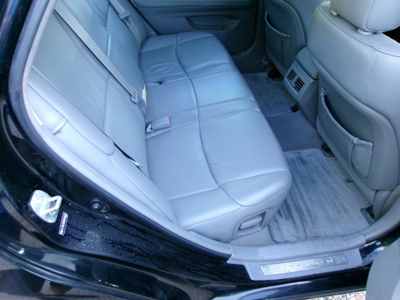 Used 2006 Toyota Avalon XLS FWD image 7