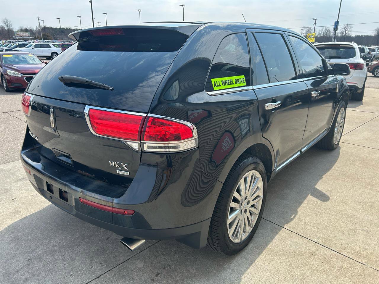 Used 2011 Lincoln MKX AWD w/ Sight & Sound Pkg image 5