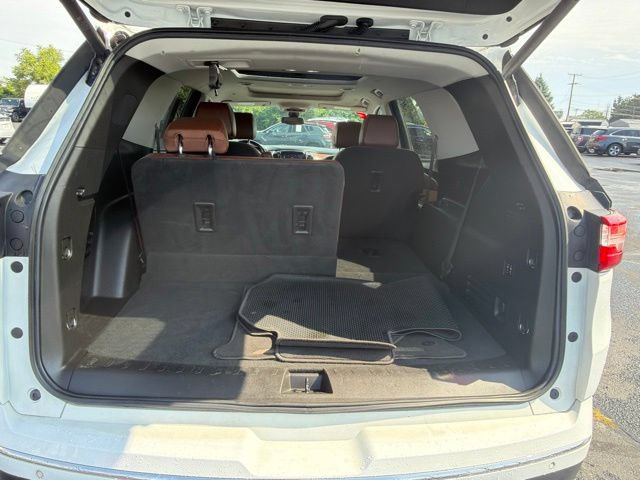 Used 2021 Chevrolet Traverse High Country AWD/4WD image 8