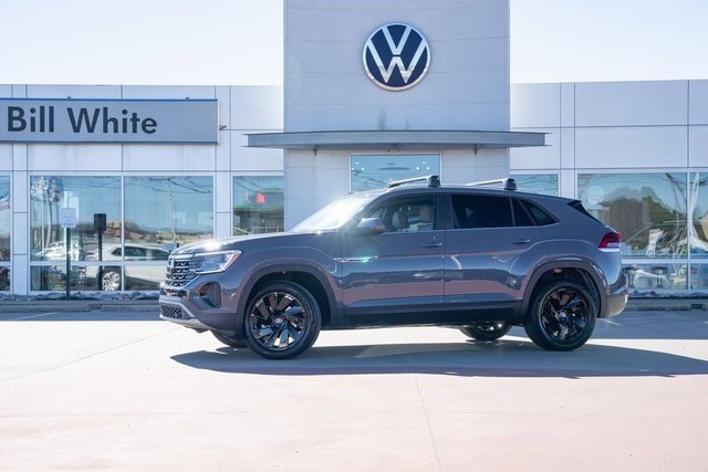 New 2026 Volkswagen Atlas Cross Sport SE image 1