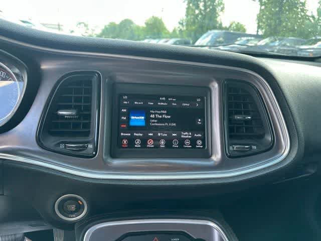 Certified 2019 Dodge Challenger SXT RWD image 9