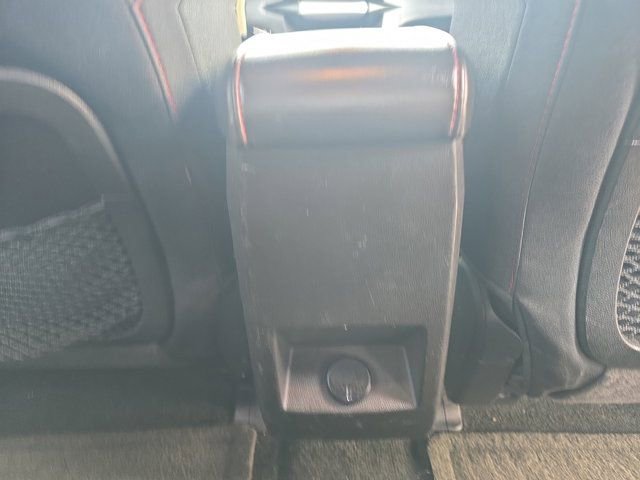 Used 2015 Chevrolet Equinox LT w/ Driver Convenience Package image 16