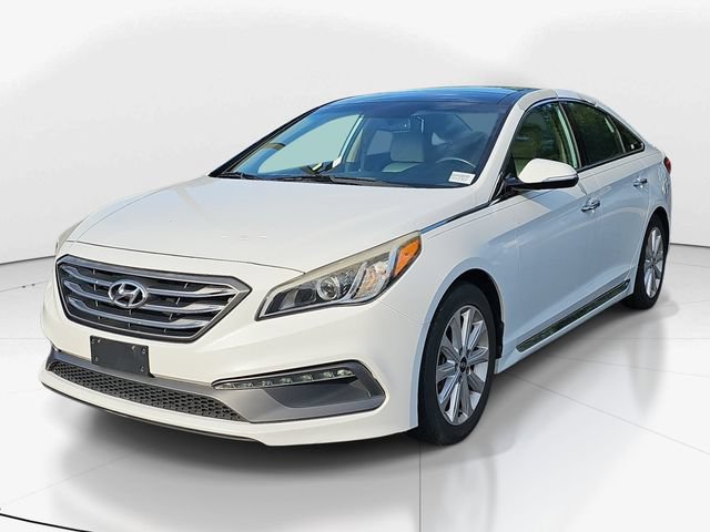Used 2016 Hyundai Sonata Limited w/ Option Group 04 FWD image 7