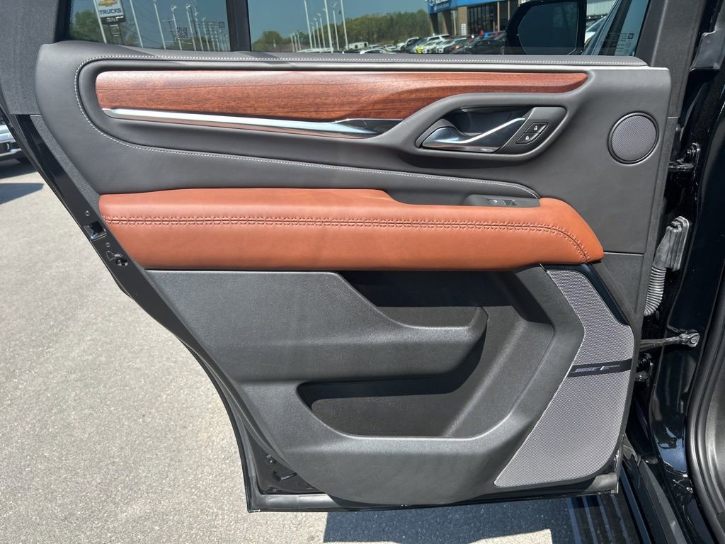 Used 2023 GMC Yukon Denali Ultimate image 30