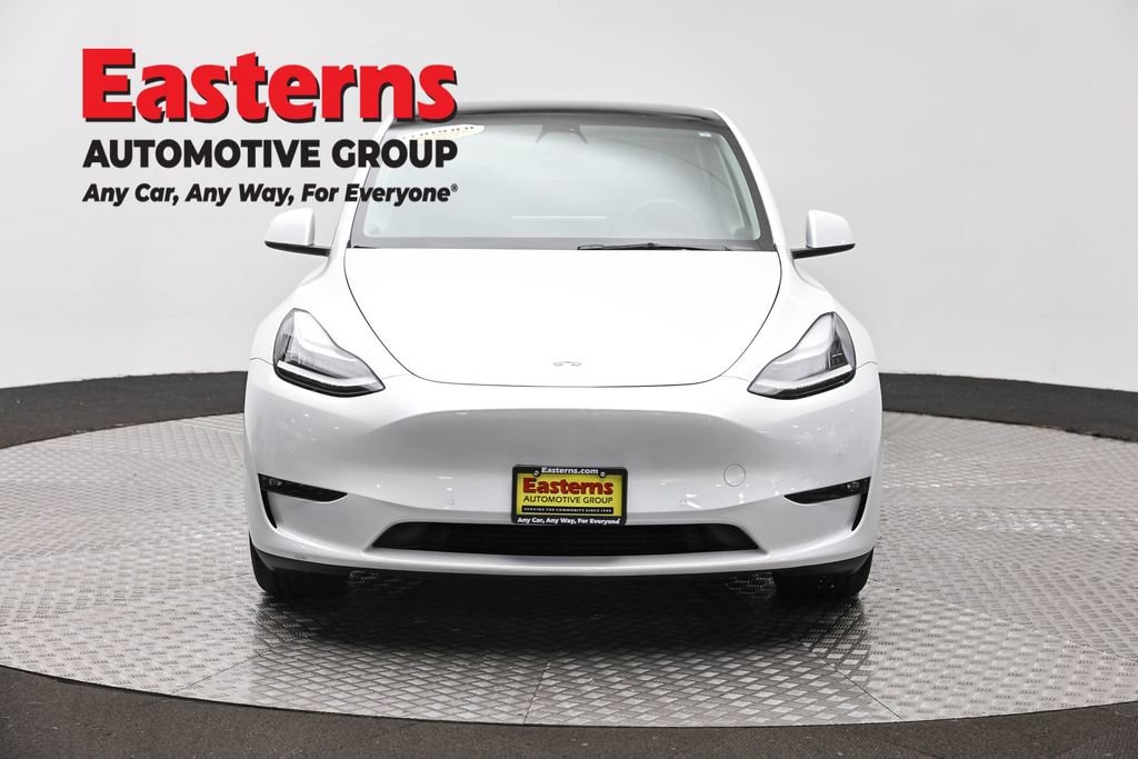 Used 2021 Tesla Model Y Long Range AWD/4WD image 2