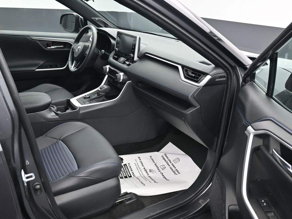 Used 2021 Toyota RAV4 XSE image 14