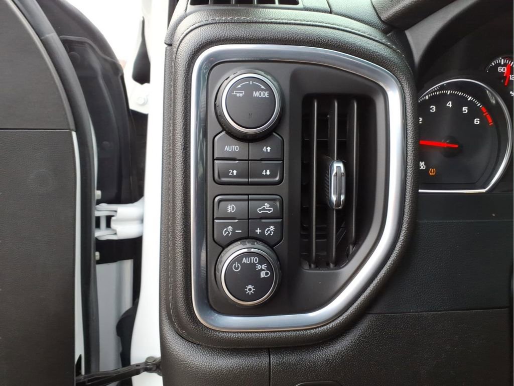 Used 2022 Chevrolet Silverado 1500 LT Trail Boss w/ Convenience Package II image 20