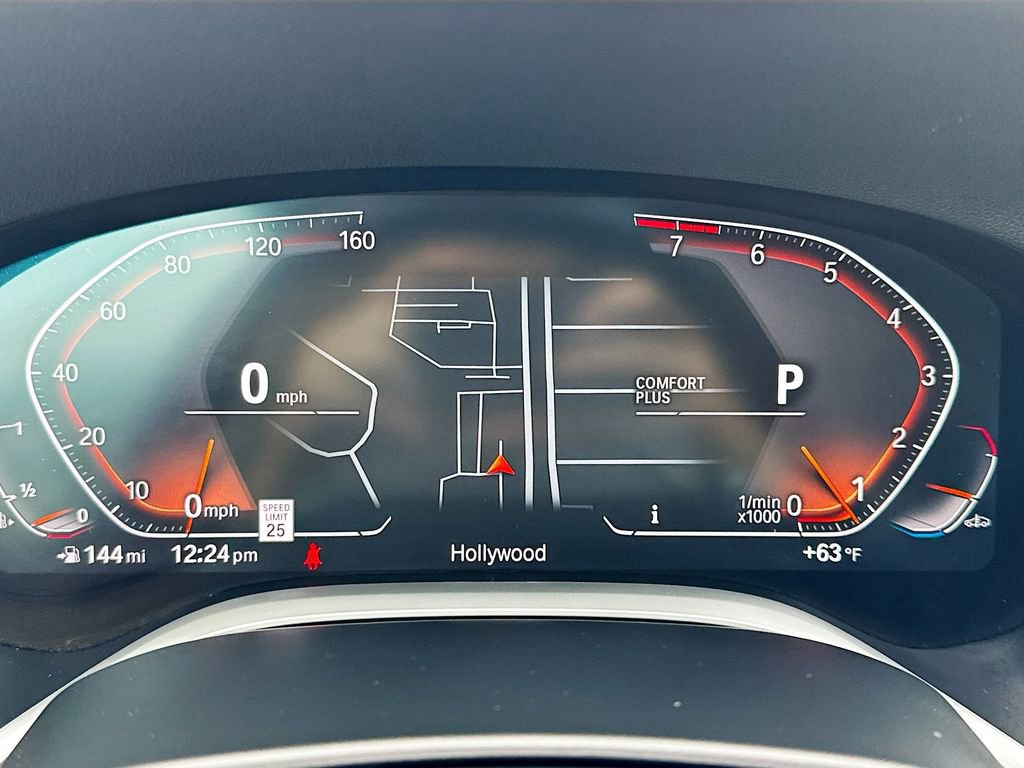 Used 2022 BMW 740i xDrive w/ Luxury Rear Seating Package image 13