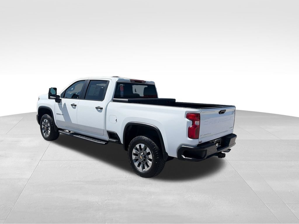 Used 2025 Chevrolet Silverado 2500 Custom w/ Z71 Off-Road Package AWD/4WD image 4