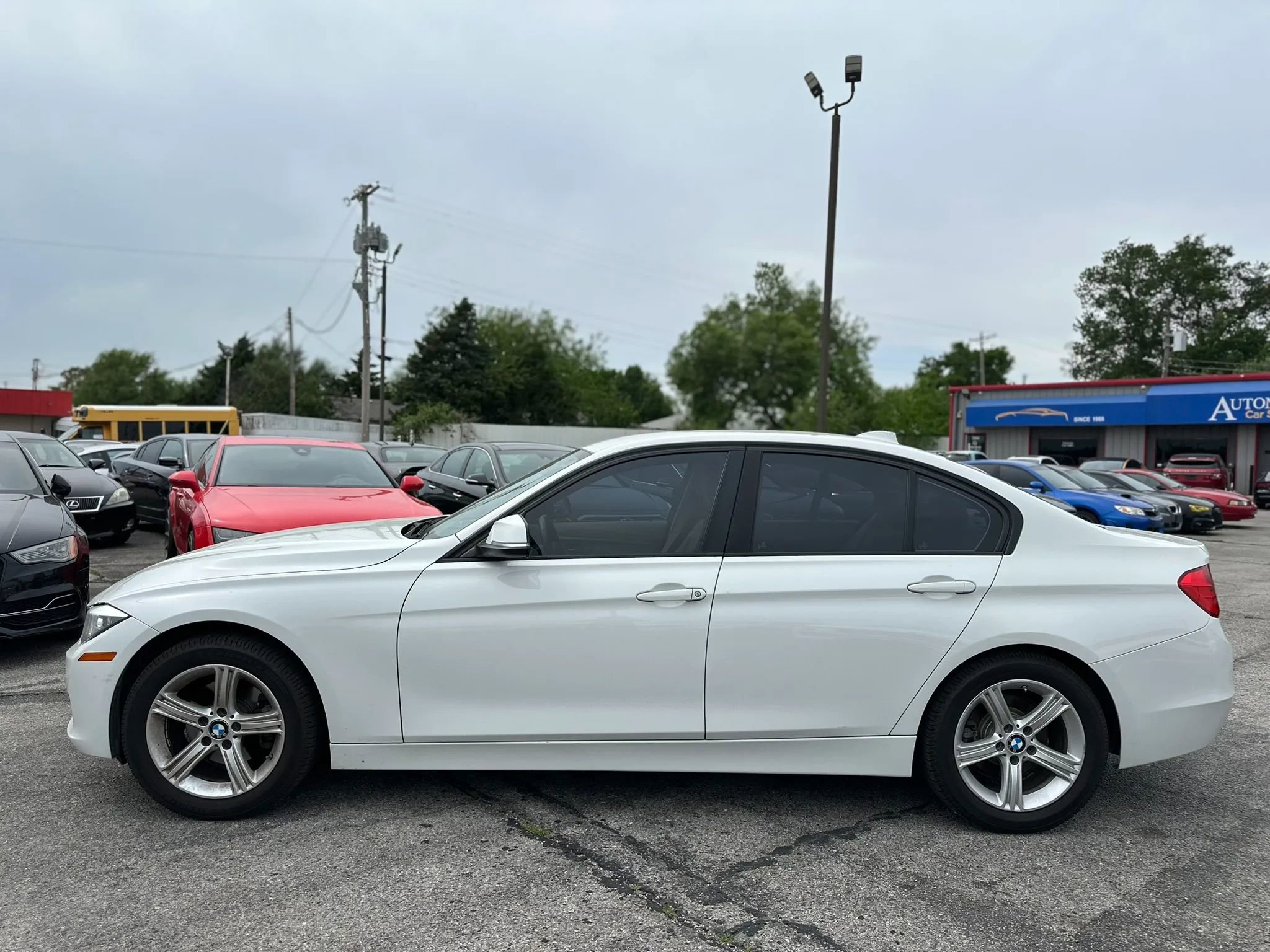 Used 2014 BMW 328i Sedan RWD image 9