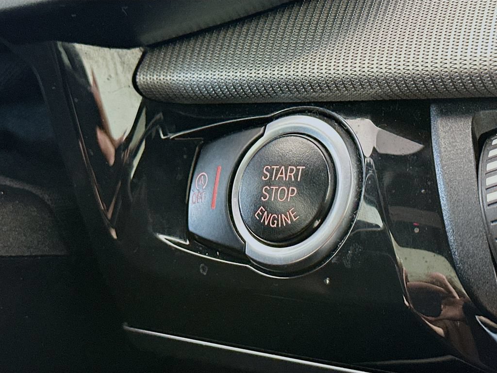 Used 2016 BMW X6 M AWD/4WD image 27
