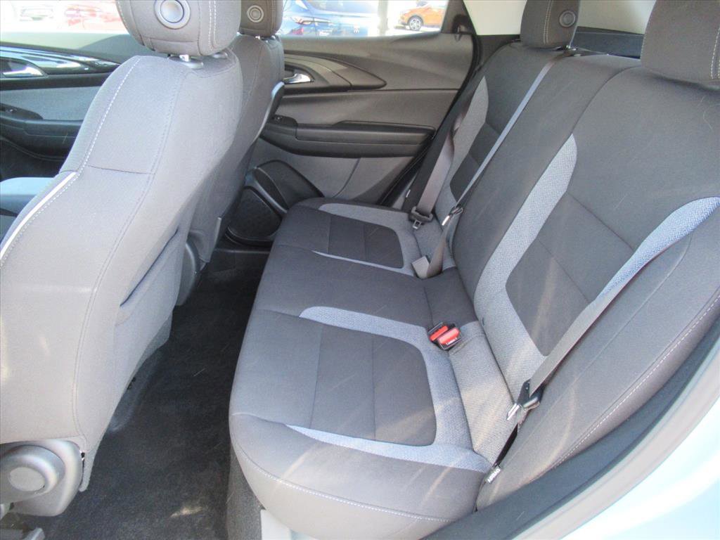 Used 2025 Chevrolet TrailBlazer LT w/ Driver Confidence Package image 26