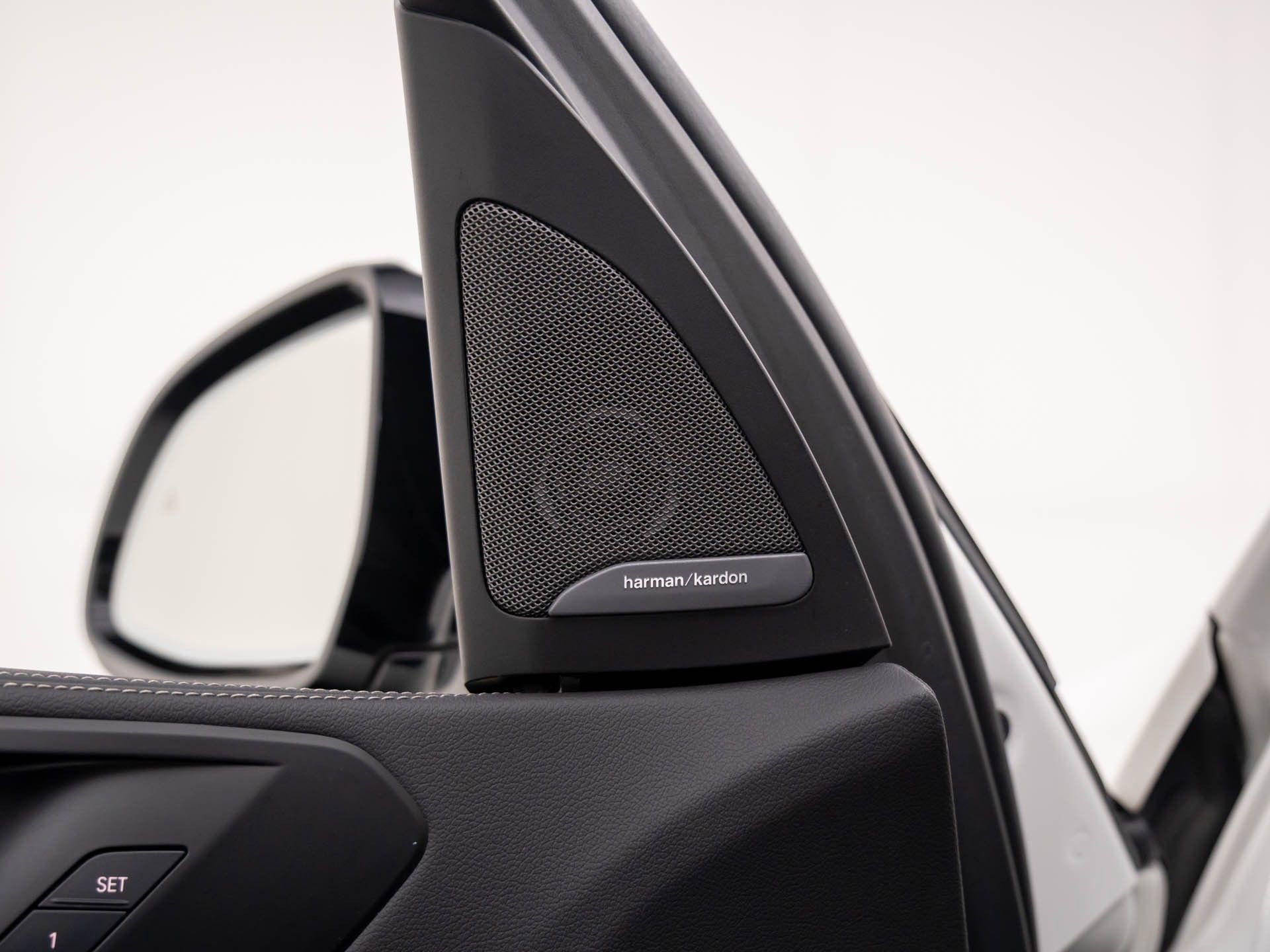 Used 2023 BMW X5 xDrive40i w/ M Sport Package image 15