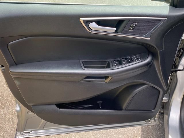 Used 2022 Ford Edge SEL AWD/4WD image 12