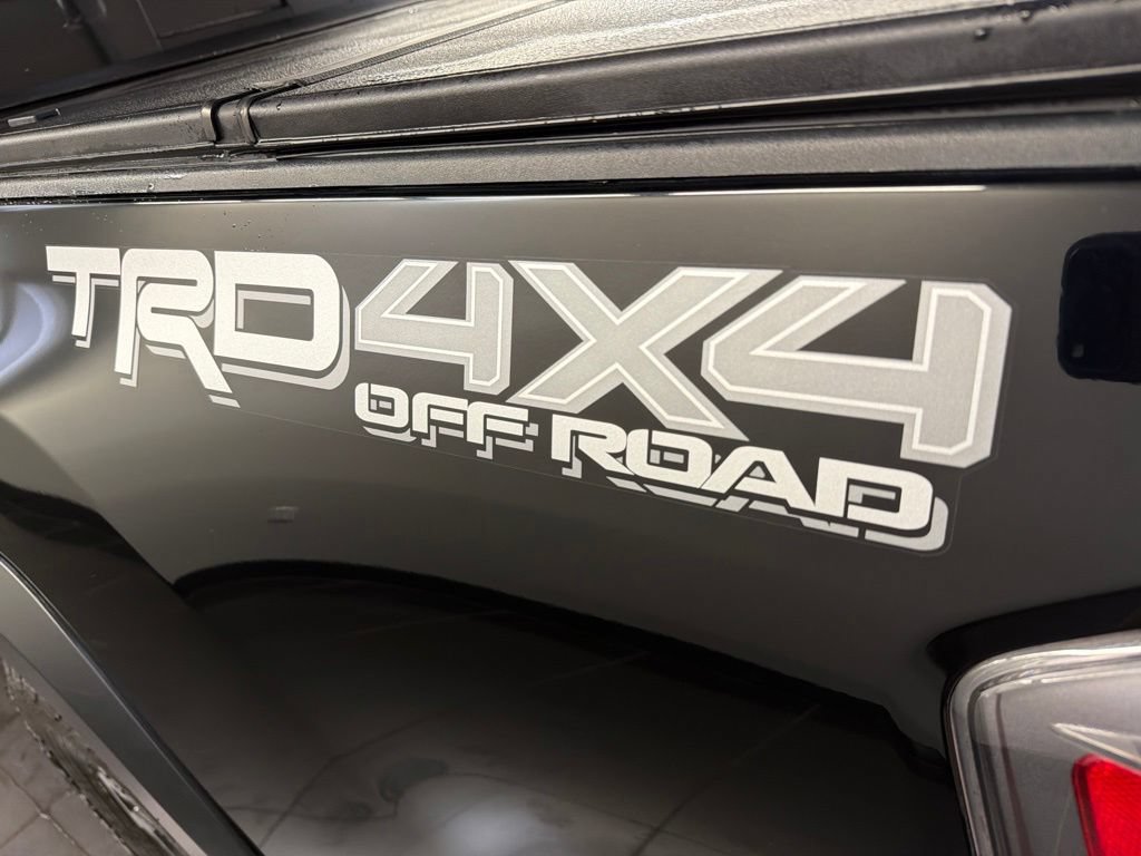 Used 2022 Toyota Tacoma TRD Off-Road w/ TRD Premium Off Road Package AWD/4WD image 42