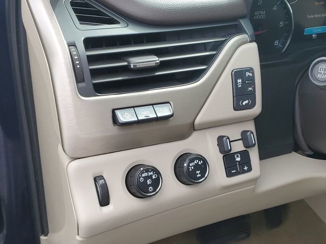 Used 2018 GMC Yukon Denali AWD/4WD image 13