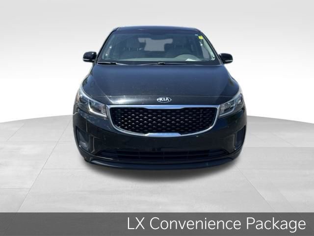 Used 2016 Kia Sedona LX w/ LX Convenience Package FWD image 2
