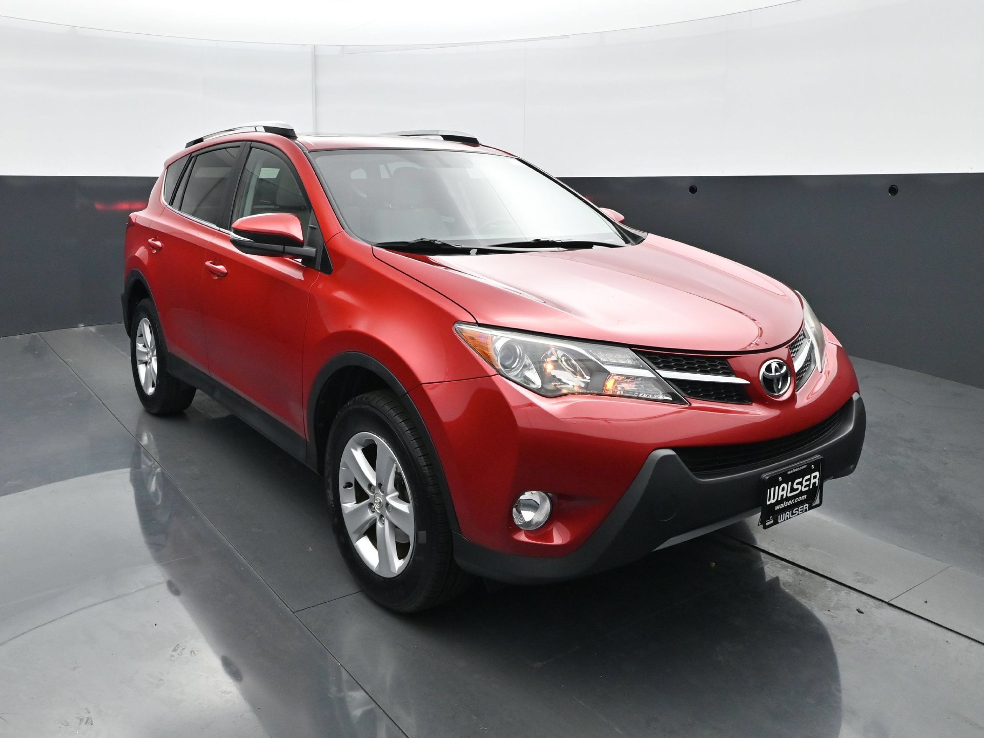 Used 2014 Toyota RAV4 XLE AWD/4WD image 11