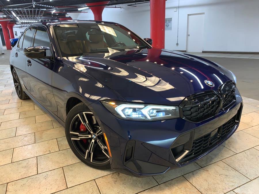 Used 2023 BMW M340i xDrive image 3