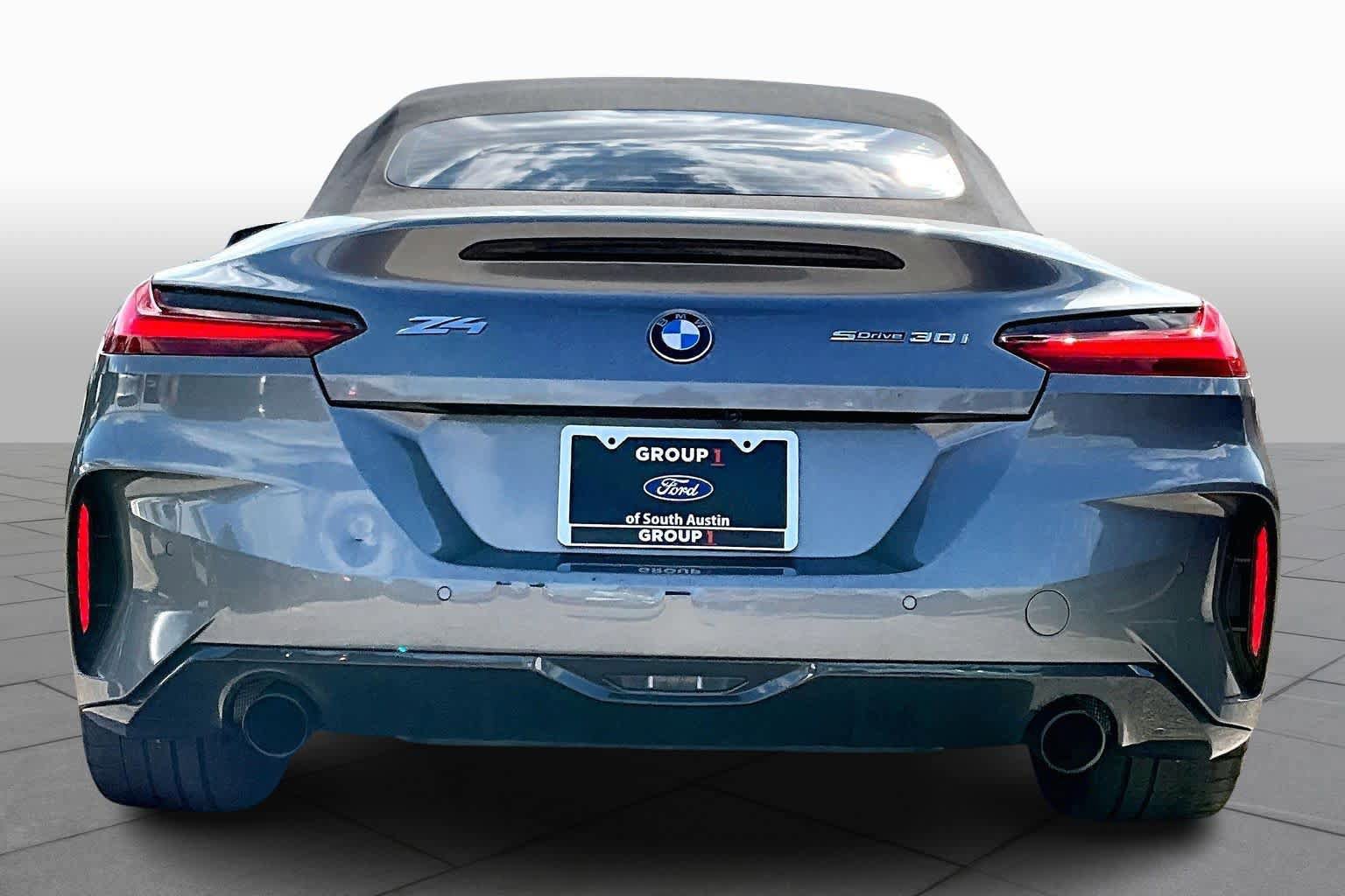 Used 2024 BMW Z4 sDrive30i w/ Shadowloine Package image 5