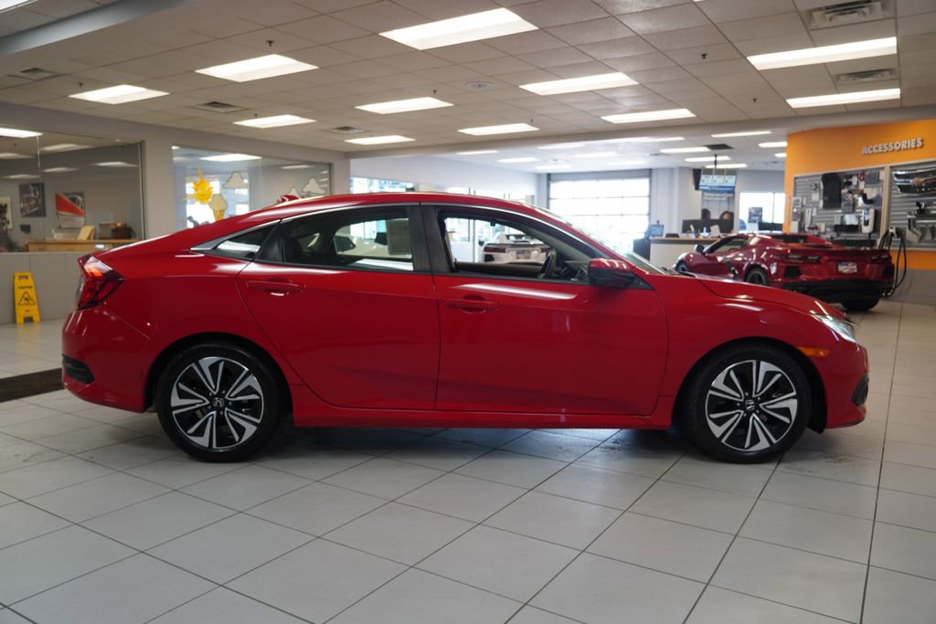 Used 2017 Honda Civic EX-T image 16
