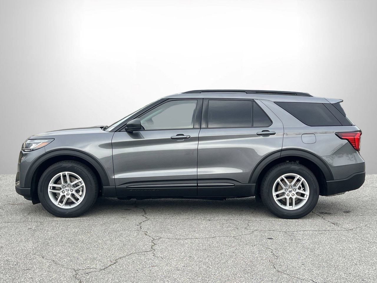 New 2026 Ford Explorer Active image 22