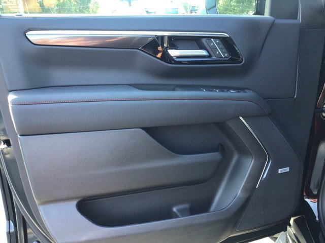 New 2026 Chevrolet Tahoe RST w/ Comfort Package image 8