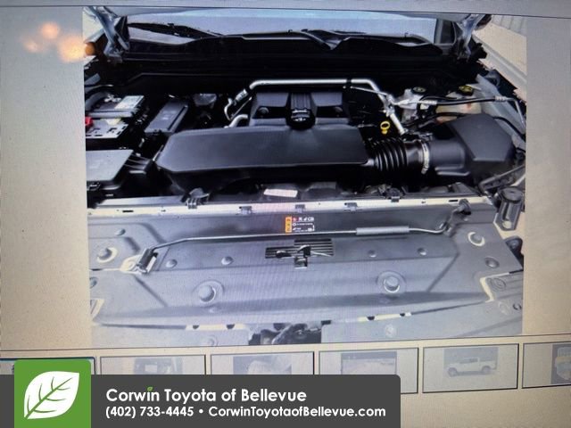 Used 2023 Chevrolet Colorado Z71 w/ Z71 Convenience Package 2 AWD/4WD image 14