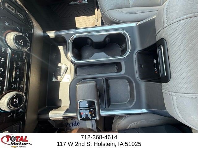 Used 2023 Chevrolet Silverado 1500 LTZ AWD/4WD image 28