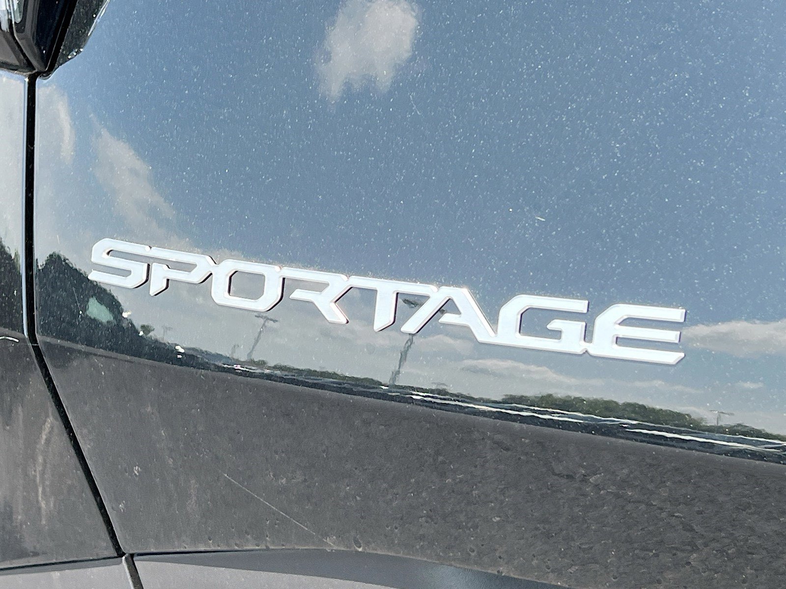 New 2026 Kia Sportage LX FWD image 33