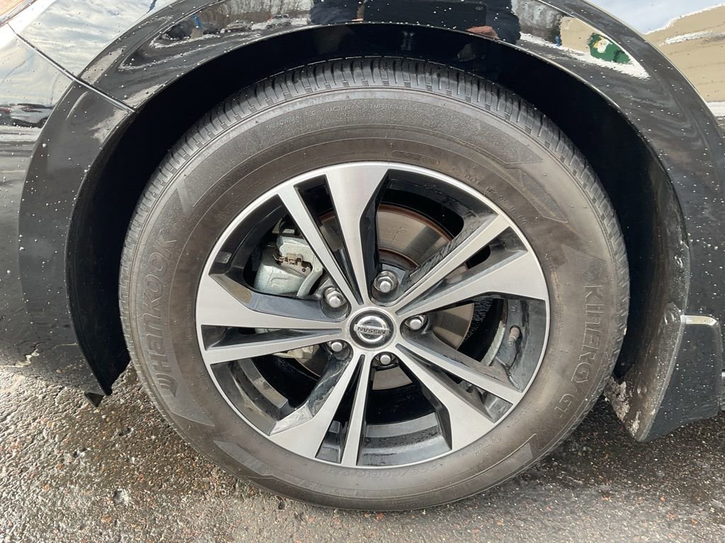 Used 2022 Nissan Sentra SV image 9