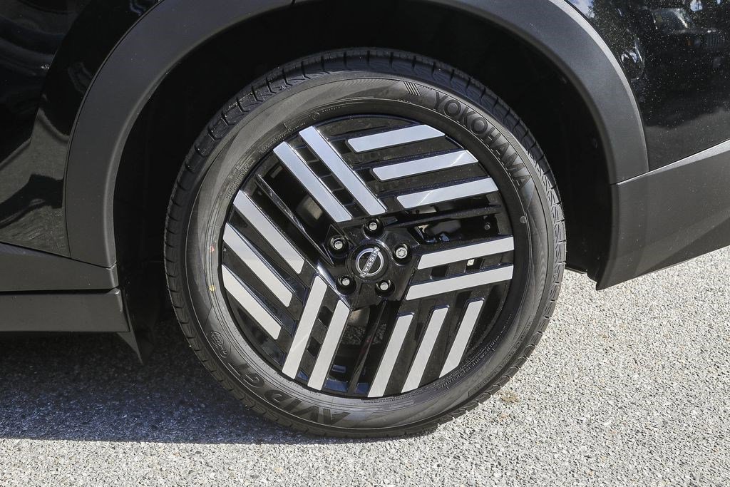 New 2026 Nissan Leaf SV+ image 10